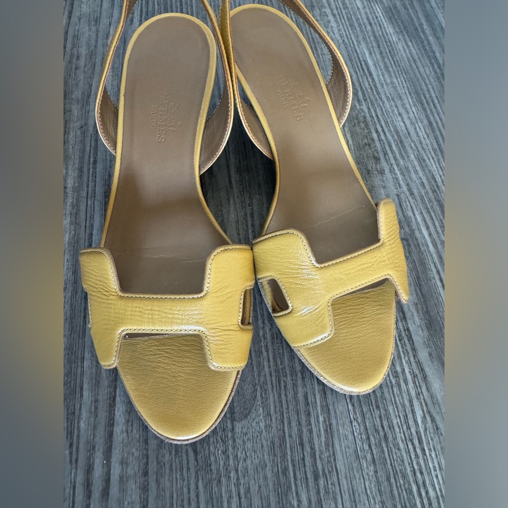 Hermes vintage sandals